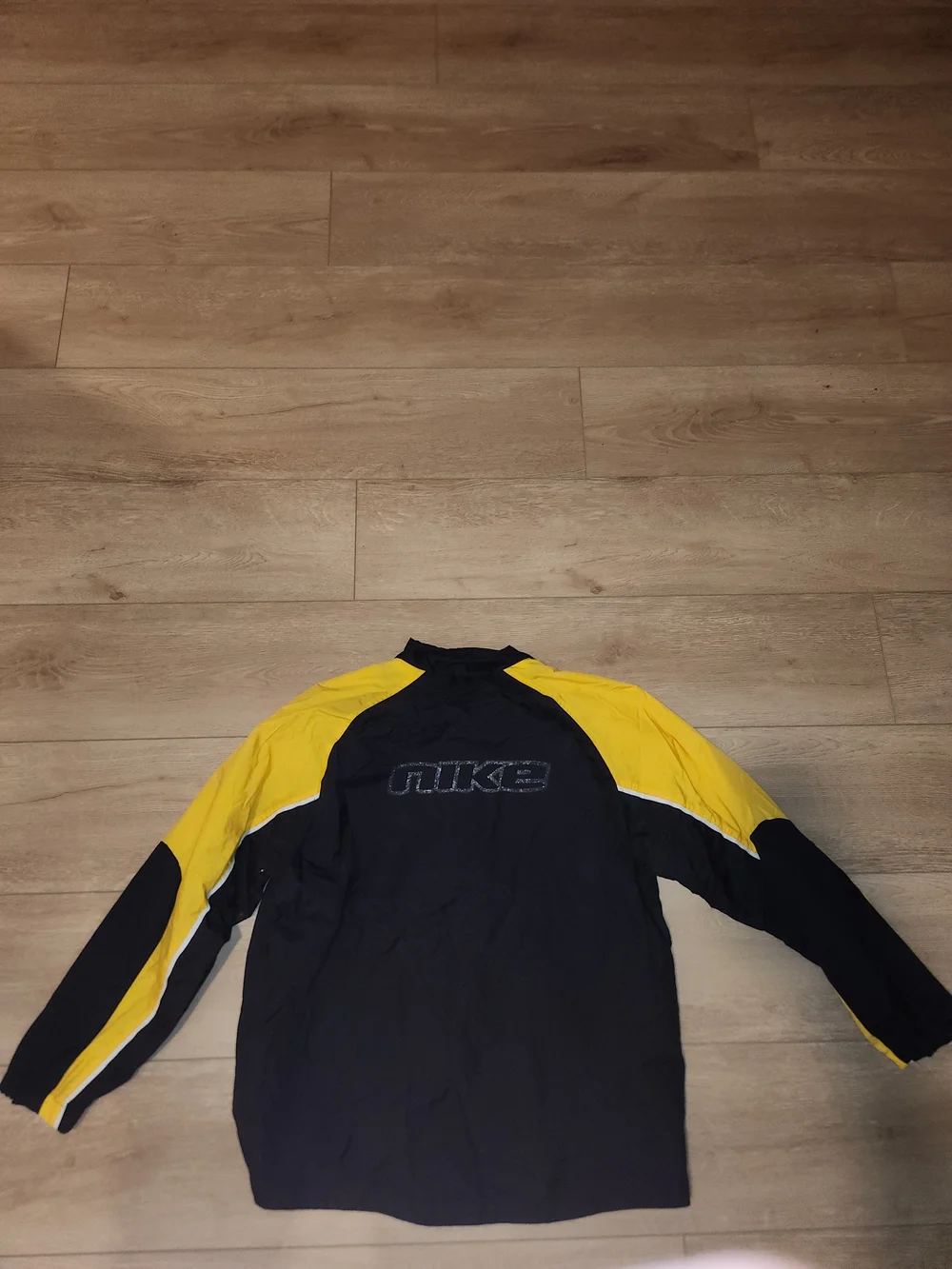 Nike lightweight black